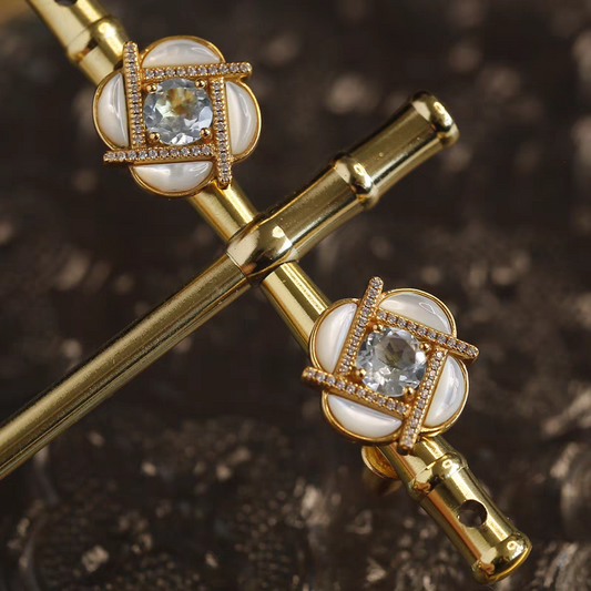 The Perfect Gift Guide: Discover the Elegance of Clover Windmill Earrings