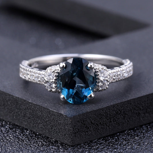 Kemstone London Anillo de topacio azul de 1,57 quilates, plata de ley S925 con circonita cúbica para mujer 