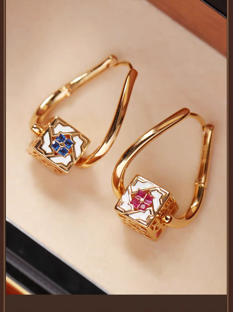 Culaccino Asymmetrical Enamel Square Earrings – 925 Silver Vintage-Inspired Studs with Cubic Zirconia