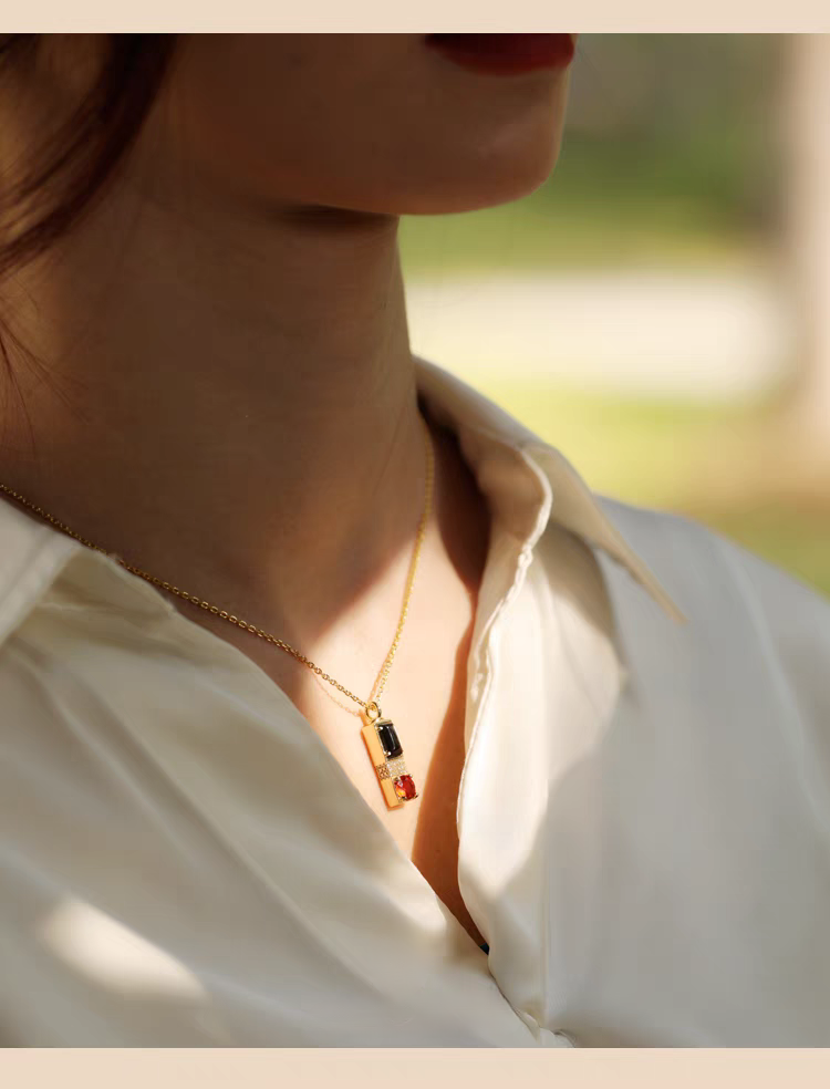 Twilight at Sunset Garnet & Black Shell Necklace – Romantic Sterling Silver Choker with Cubic Zirconia