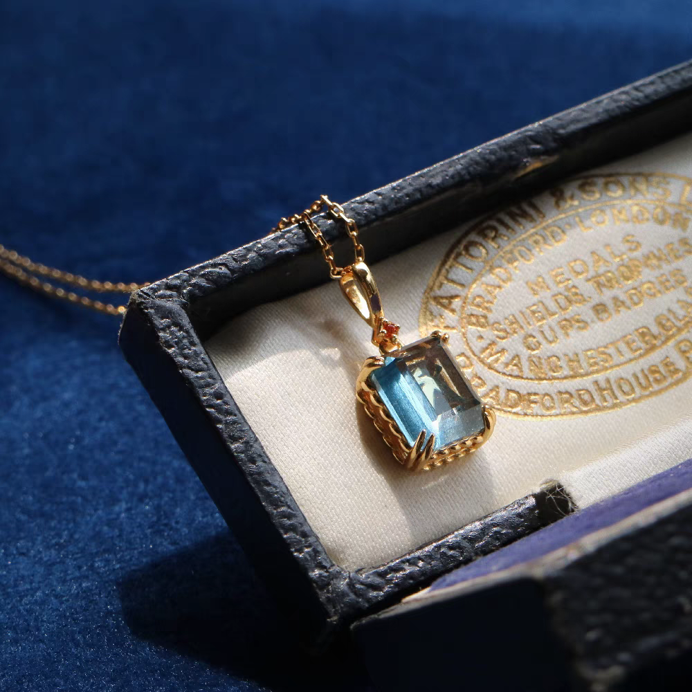 Ocean Soul: Swiss Blue Topaz & Orange Zircon Silver Necklace – Gold-Plated Vintage-Inspired Healing Statement Piece