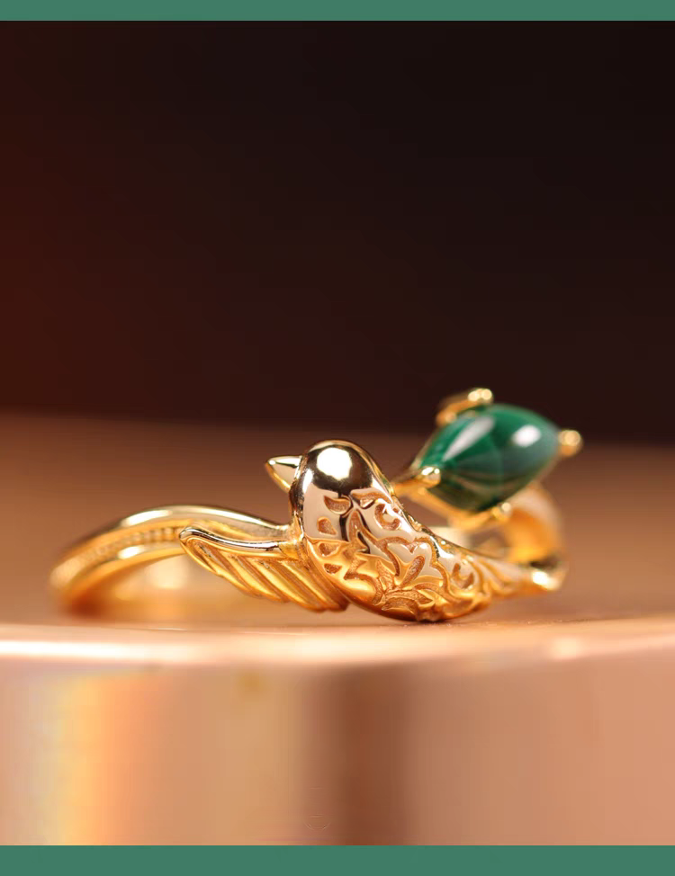 Emerald Messenger Ring – Freedom & Renewal in Gold-Plated Silver with Malachite