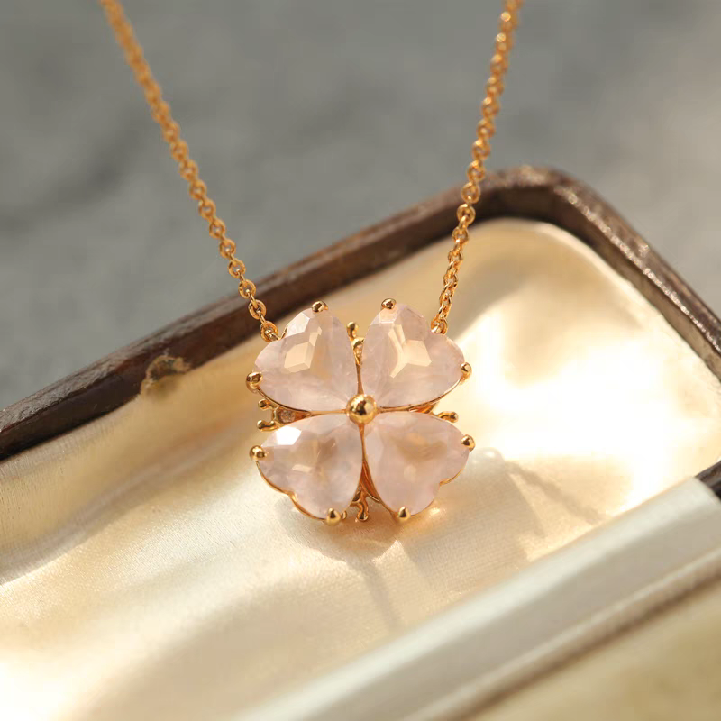 Sakura Bloom Necklace – Pink Heart Crystal & Gold-Plated Silver Cherry Blossom Pendant